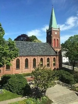 Sandnes Vandrerhjem *